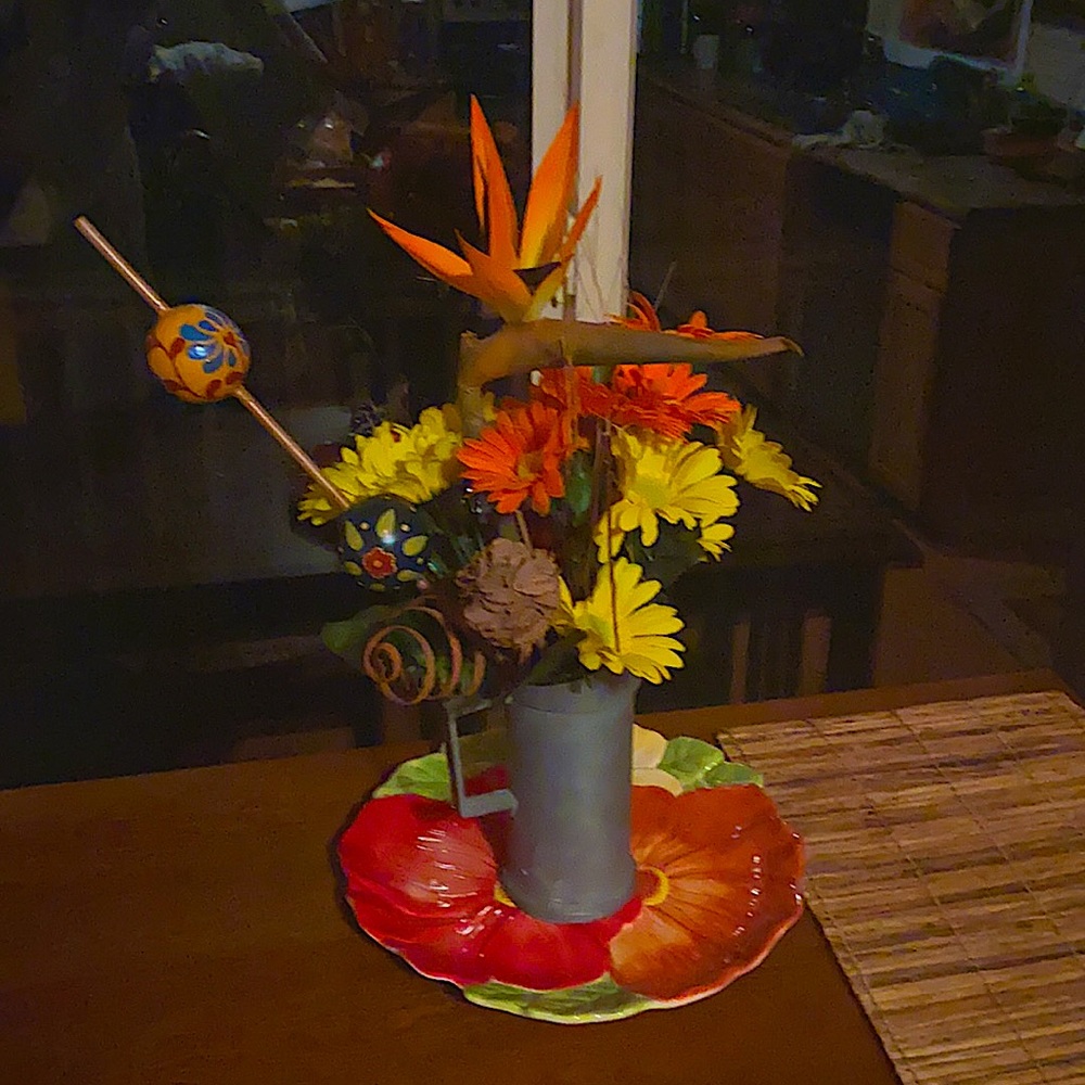 - Serving Plate - Picture 7 of 7